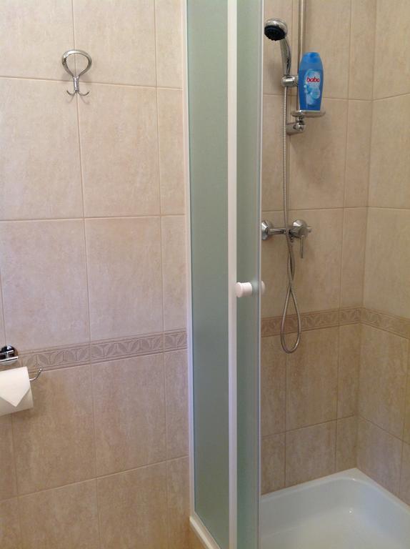 Hotel Attila Apartmanhaz Hévíz Zimmer foto